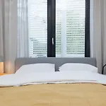 Lovesea Apartament *